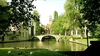 Belgium-Flanders: Brugge and the coast family tour