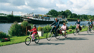 Holland: Lake IJssel in Family